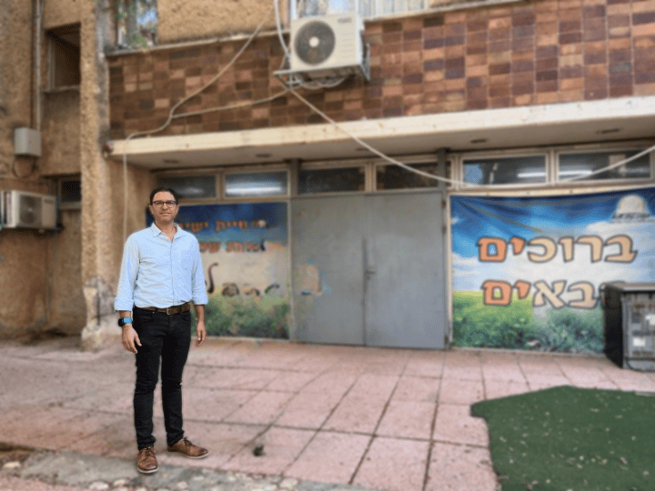 רז שרייבר