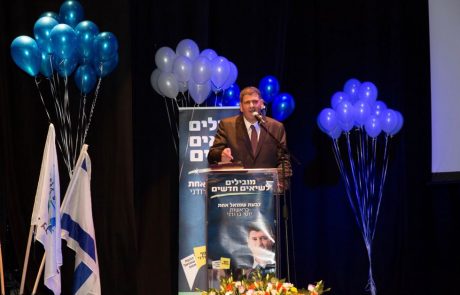 ברודני באירוע ראש השנה בהשתתפות מאות תושבים: ״תתחילו לשנן אוקספורד-ייל-גבעת שמואל. בנובמבר הקרוב בר אילן תעבור לגבעת שמואל שתהיה עיר אוניברסיטאית״